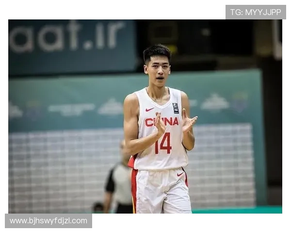 国青再现15年前失误 轮休导致状态不佳表现低迷