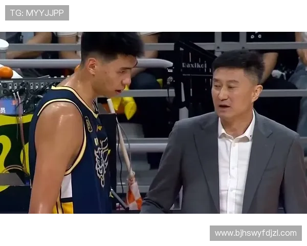 杜锋带领广东男篮赛前备战策略与团队动员全过程深度解析细节呈现